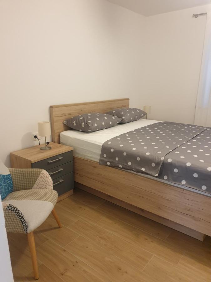 Apartments Lucky Лозовац Екстериор снимка