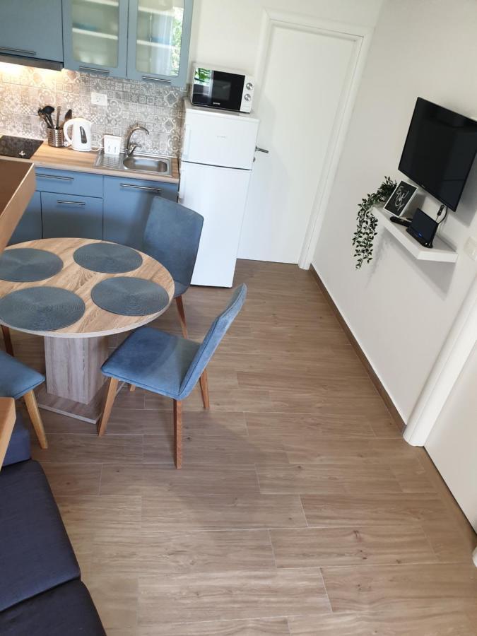 Apartments Lucky Лозовац Екстериор снимка